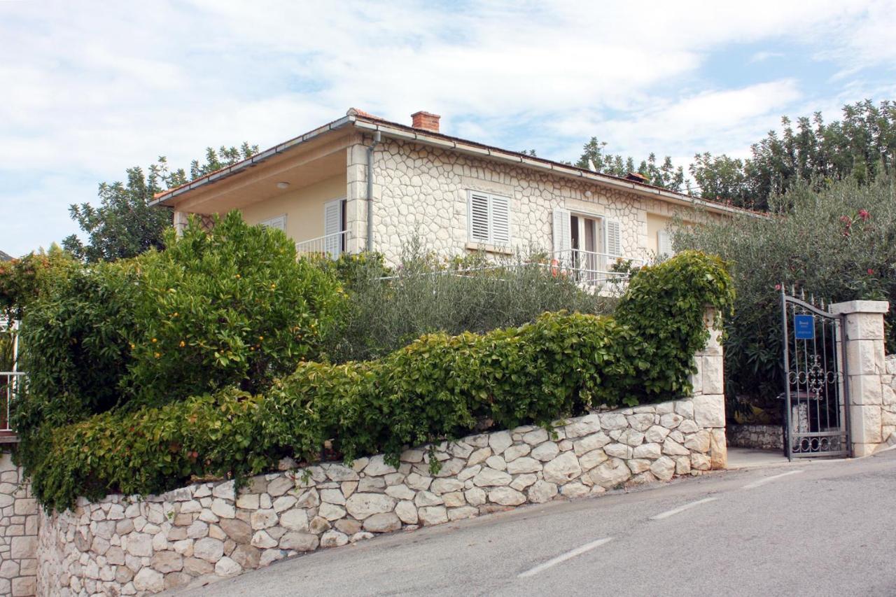 Double Hvar 141b Gostinjska kuća 3*